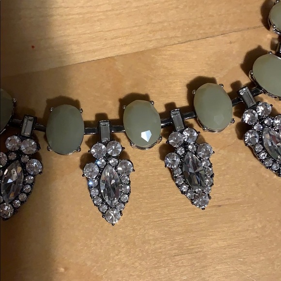 Lia Sophia necklace and earring set - Picture 2 of 3